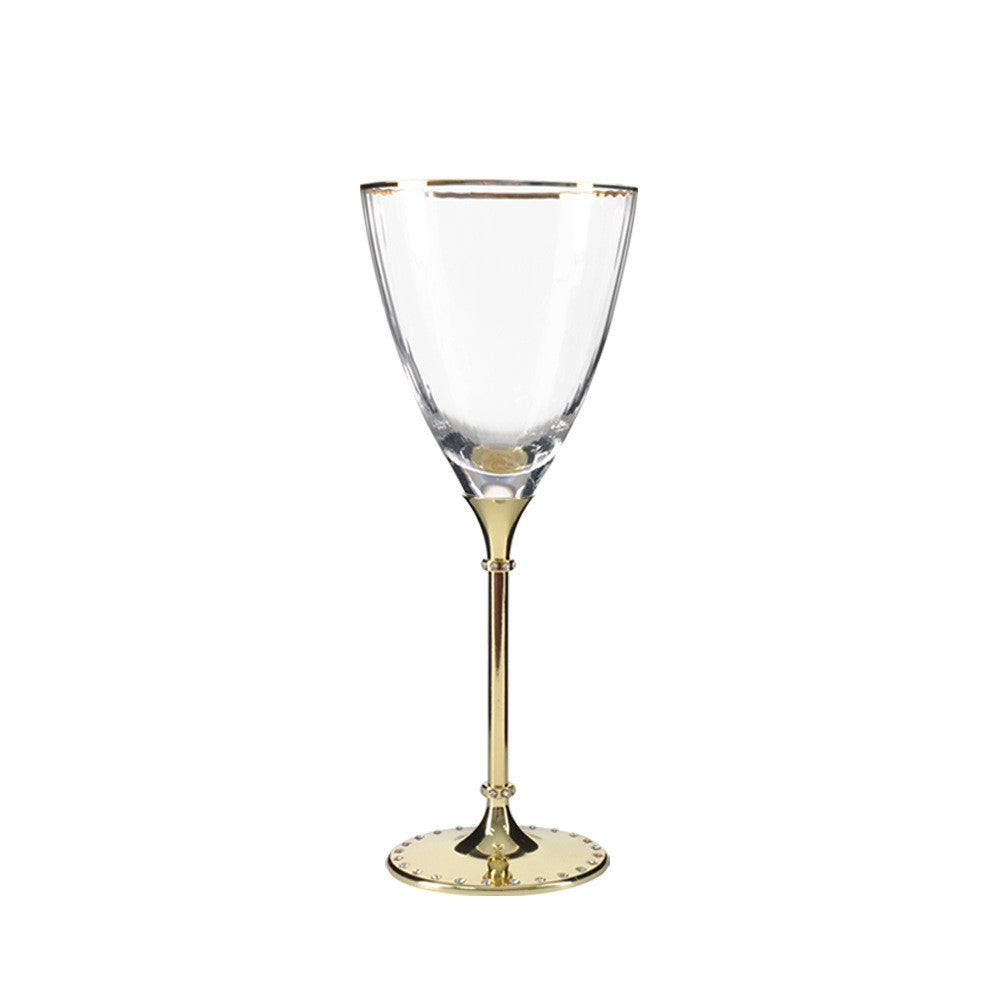Golden Glimmer: Luxe Glasses for Sauternes & Ice Wines